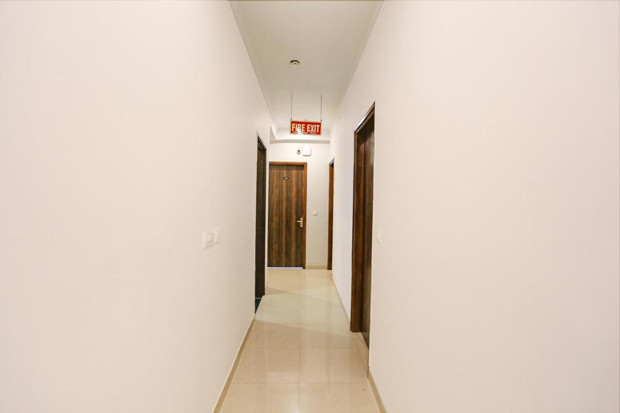 Fabhotel Novel Suites - Nr Yashobhoomi Convention Centre Yeni Delhi Dış mekan fotoğraf