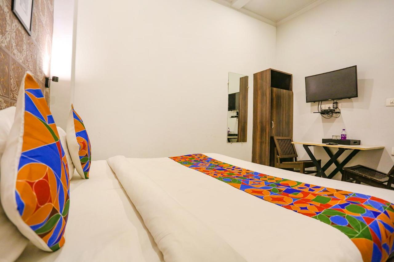 Fabhotel Novel Suites - Nr Yashobhoomi Convention Centre Yeni Delhi Dış mekan fotoğraf